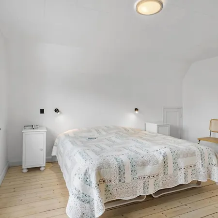 1 Bedroom Beautiful In * Thyboron